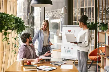 Zu Blogartikel 'Marketing mit Substanz: endlich sichtbar mit System | WIFI Blog' wechseln